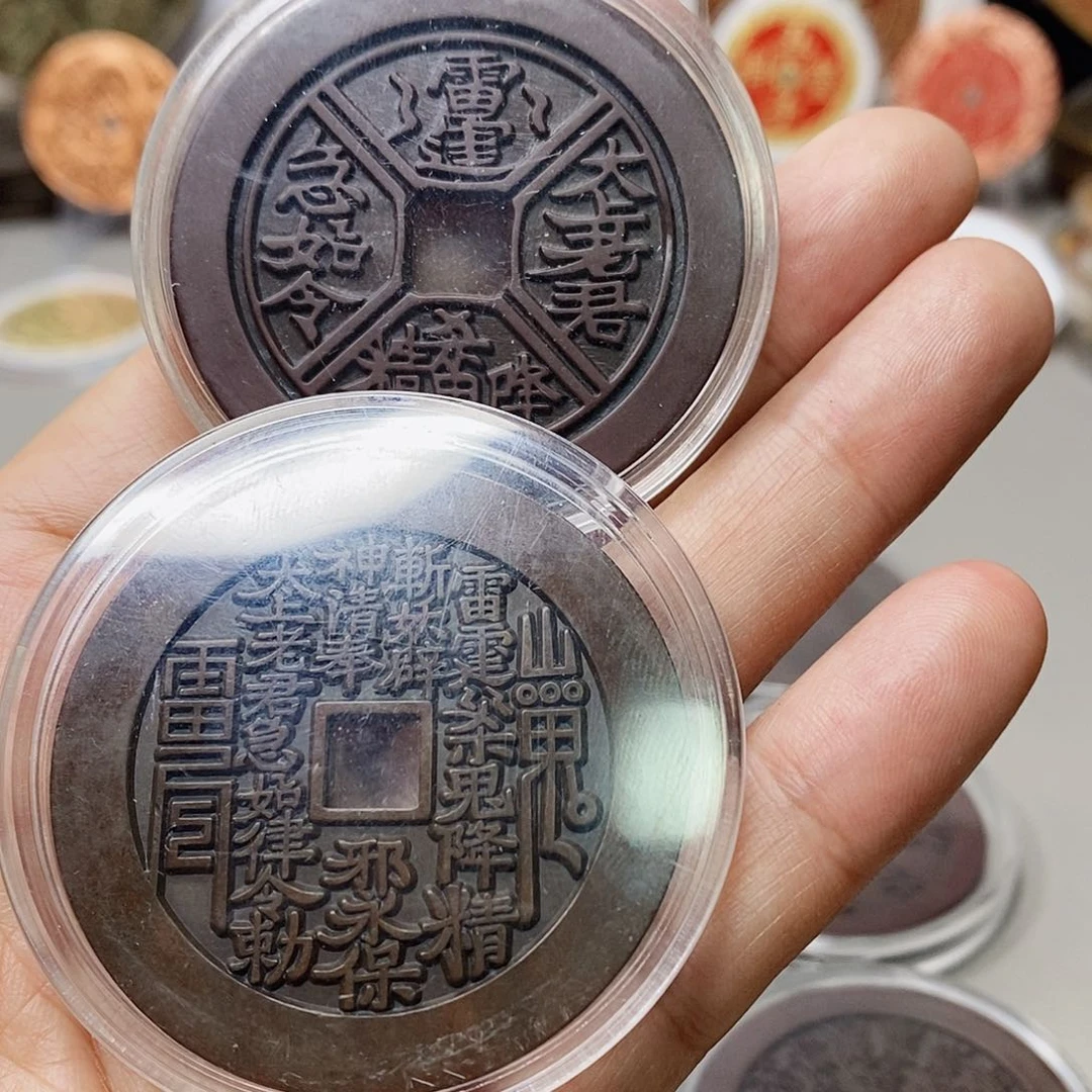 镓***晨铜现代仿制工艺文创铜币