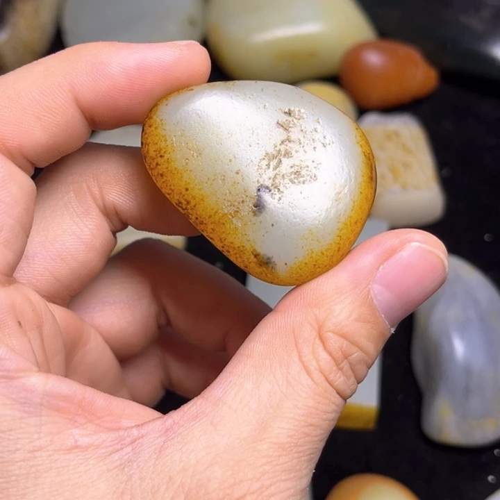 定制和田玉和田玉定制雕刻未镶嵌江***❄