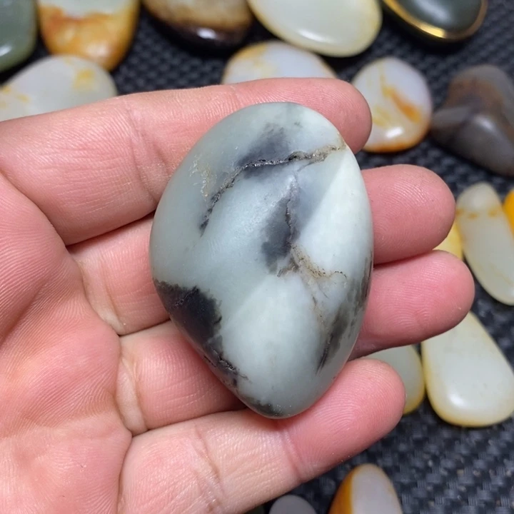 和田玉（白玉）珠宝奇石未镶嵌