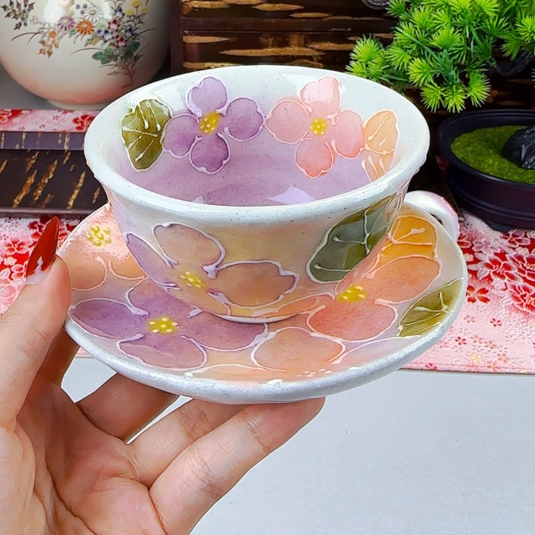 他家茶具瓷器真美！来**往