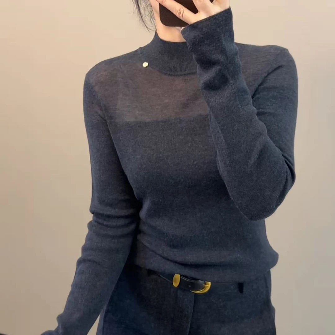 今年流行穿搭2025秋冬新款温柔风铁牌半高领修身型针织衫长袖上衣