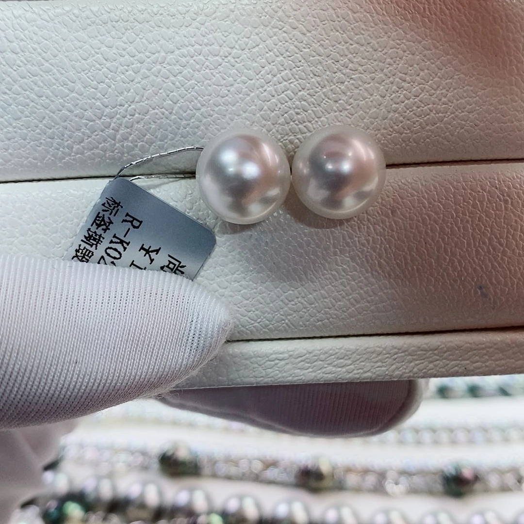 18K金镶嵌耳饰海水珍珠11-12