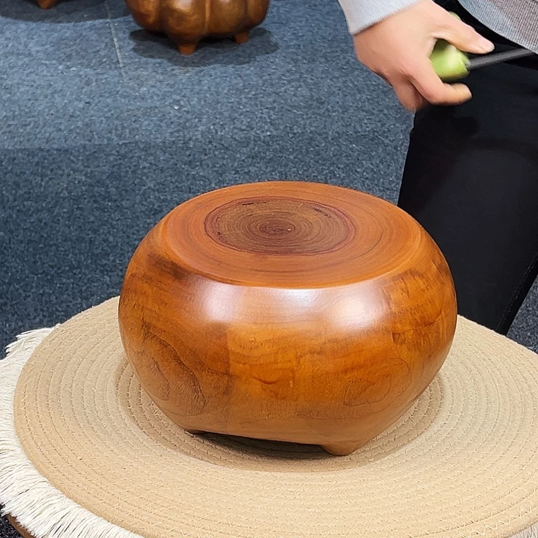 6号香樟木尺寸： 24-23-15