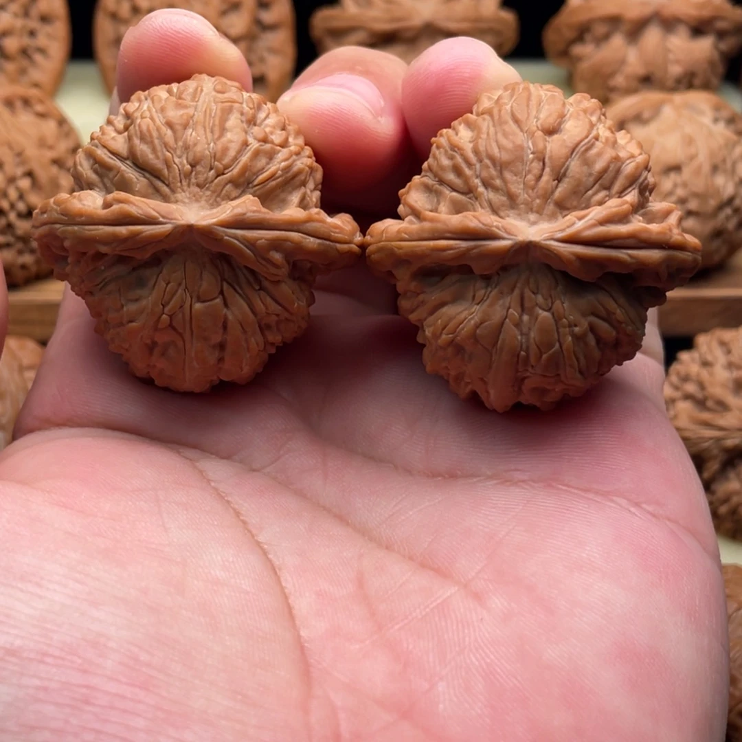 文玩核桃吊坠41全品白狮子