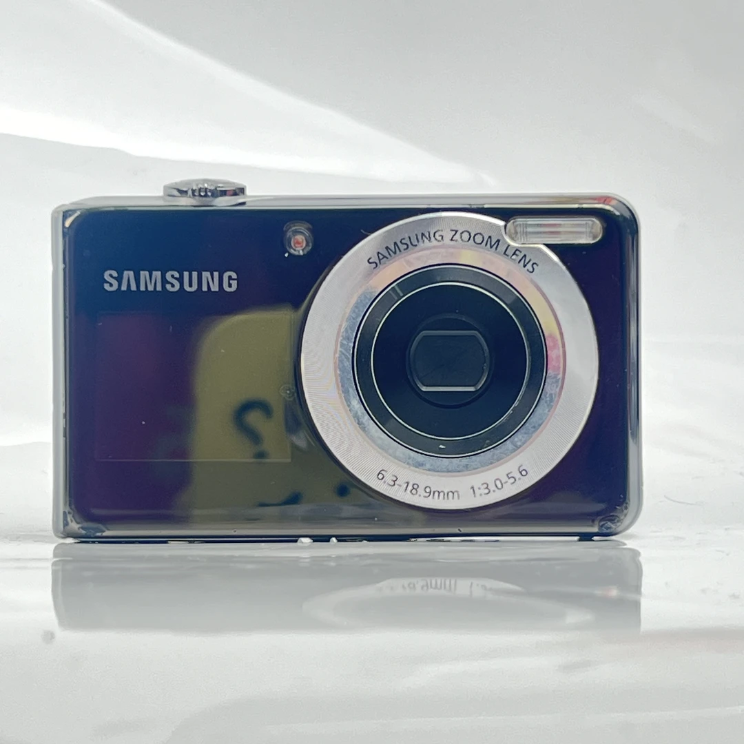 95新 Samsung/三星 pl100黑色1220万像素3倍变焦复古ccd数码相机