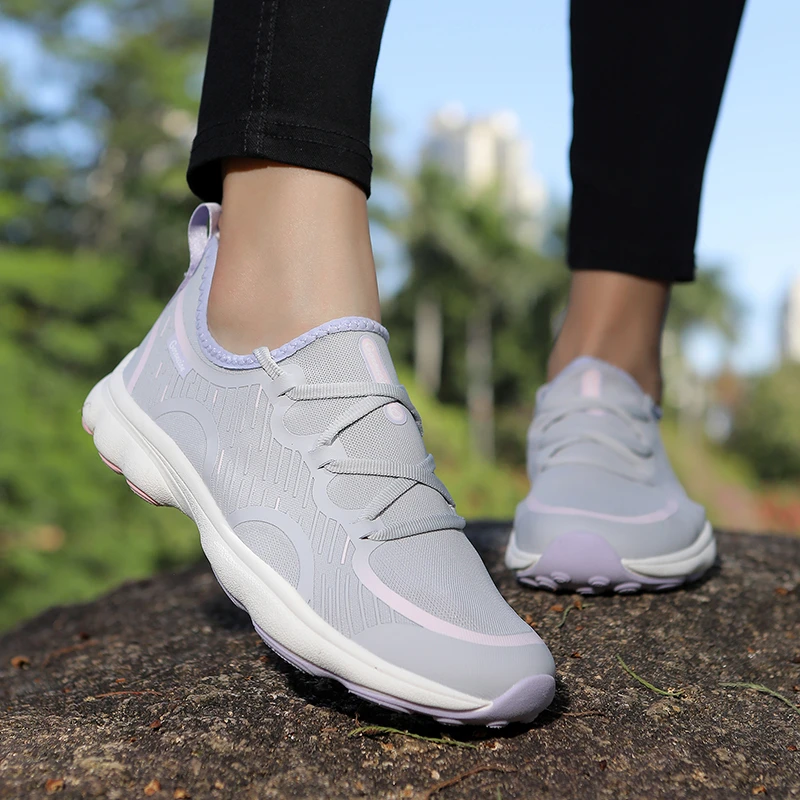 哥罗尼夏季单网薄网男鞋轻户外溯溪鞋轻便透气沙滩鞋运动旅游鞋女