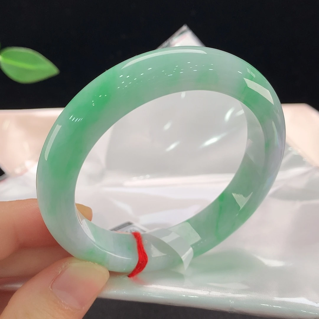 翡翠未镶嵌手镯0456