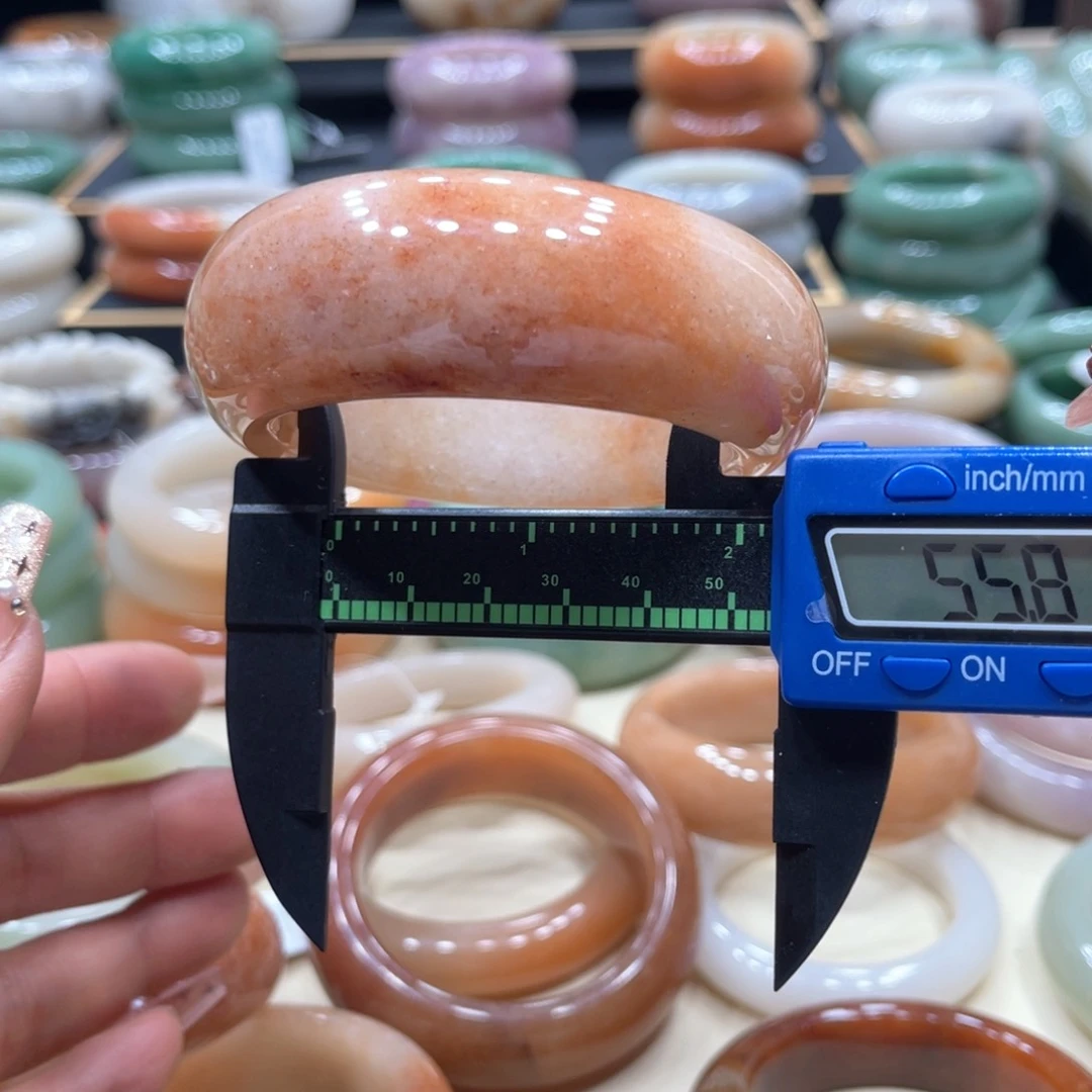 石英质玉手镯合金