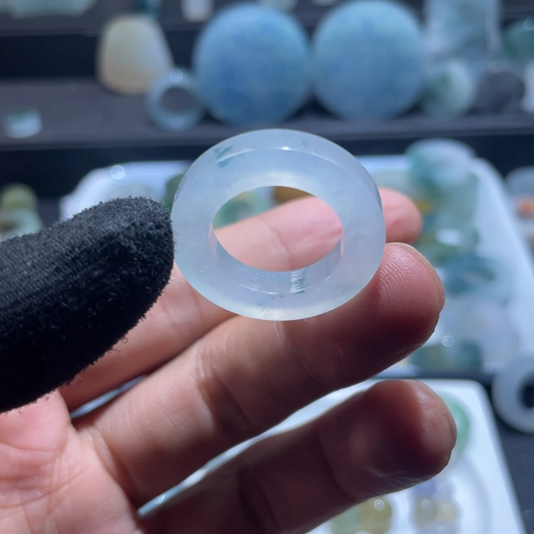 定制翡翠未镶嵌天然翡翠