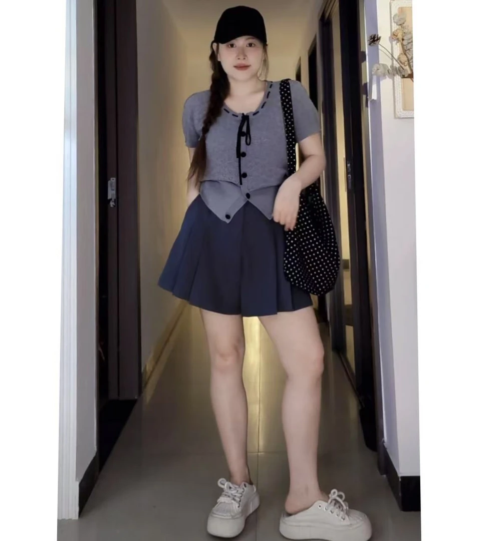 【胖乐专属】夏季新款胖mm百搭高腰显瘦裙裤A字褶皱西装短裤-现货