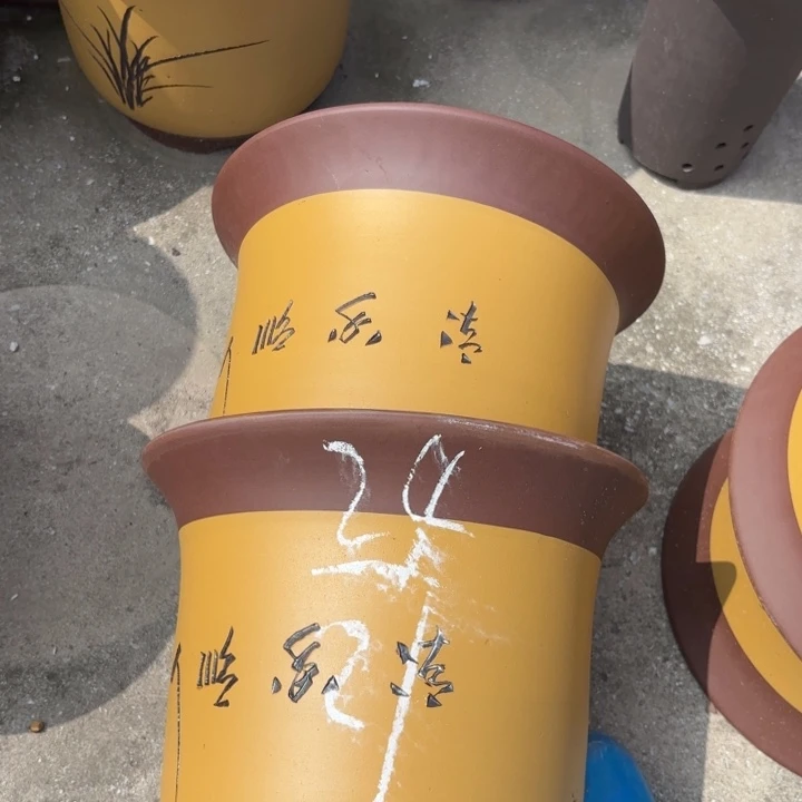 紫砂花盆紫砂的颜色