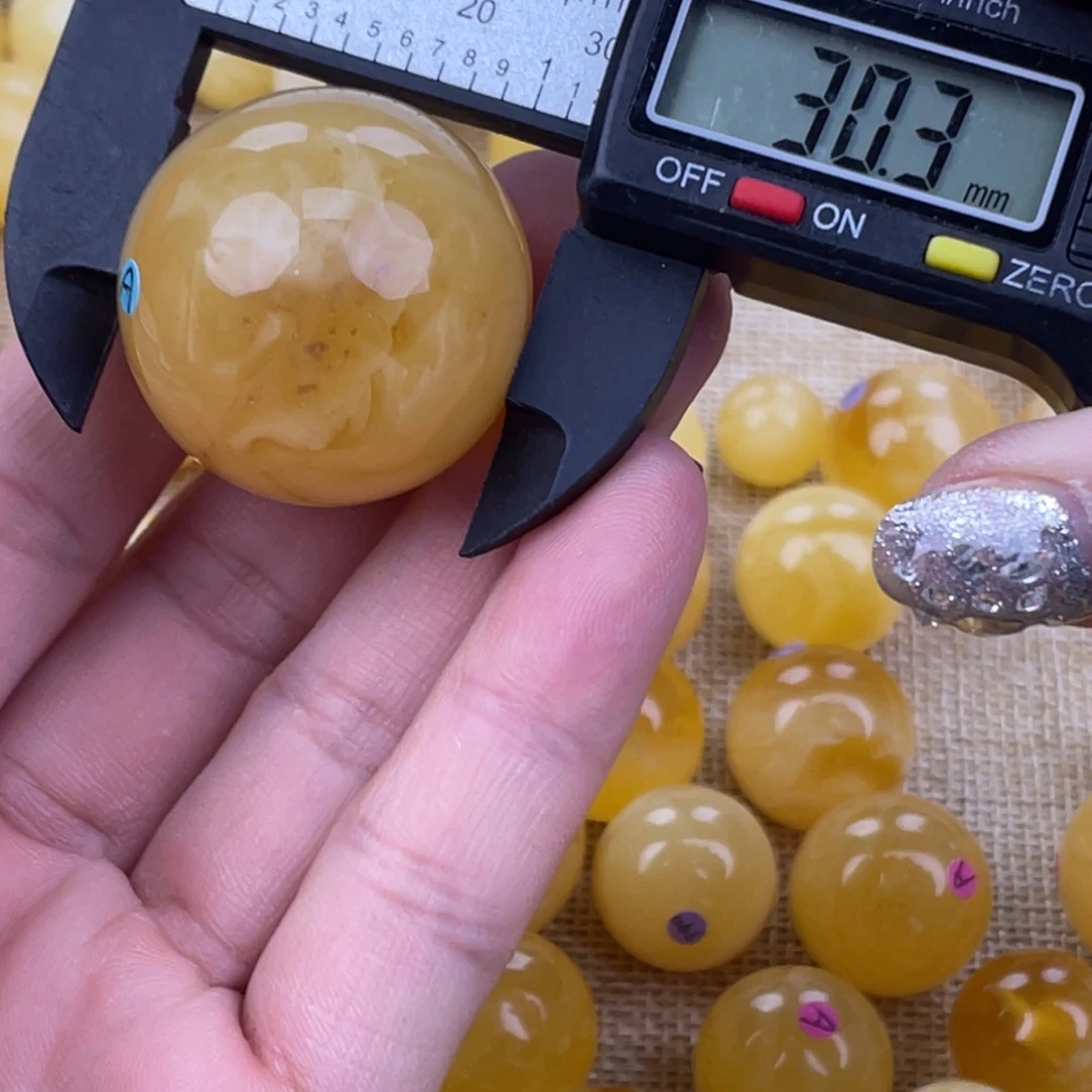 裸石琥珀未镶嵌微瑕88