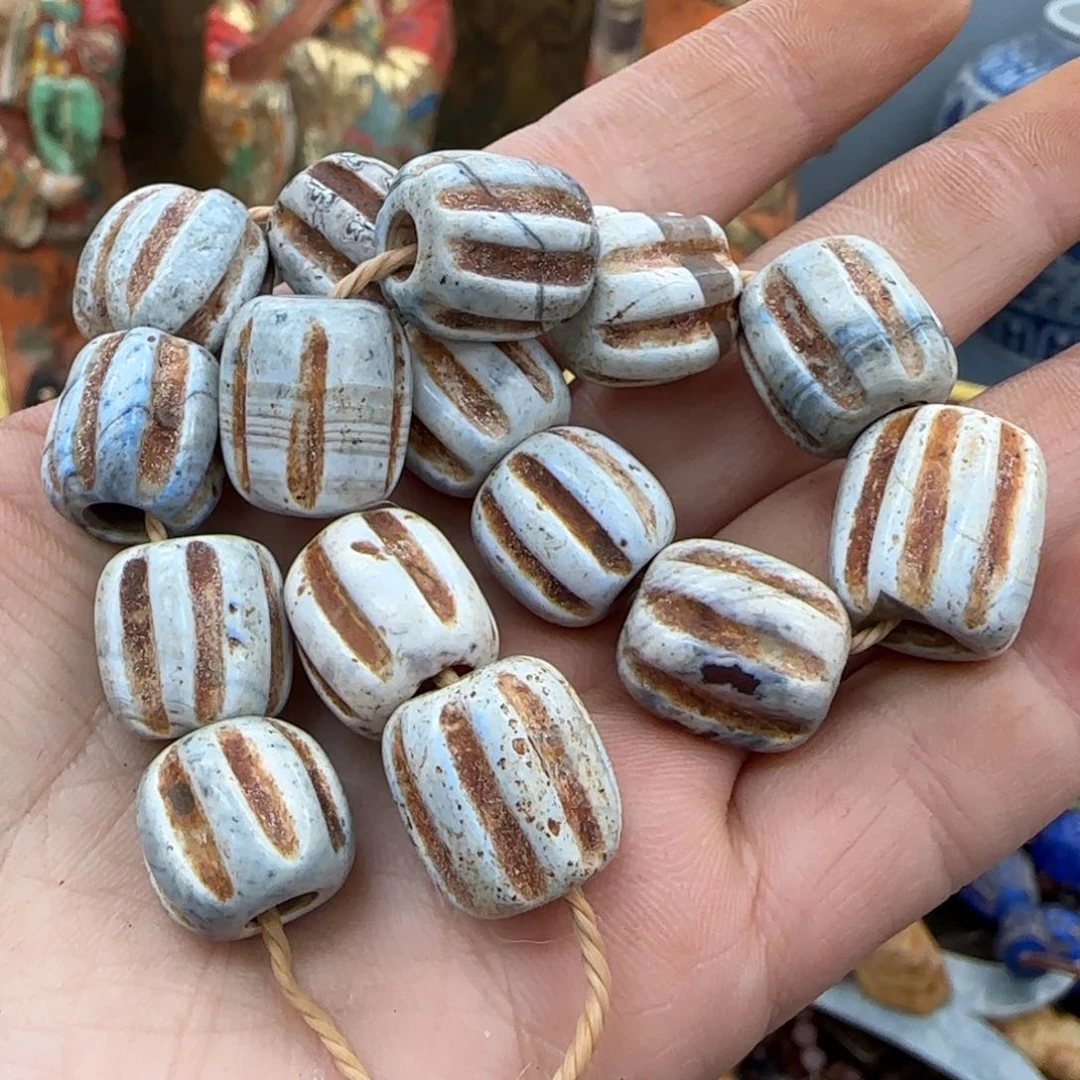 未镶嵌和田玉（糖玉）挂件