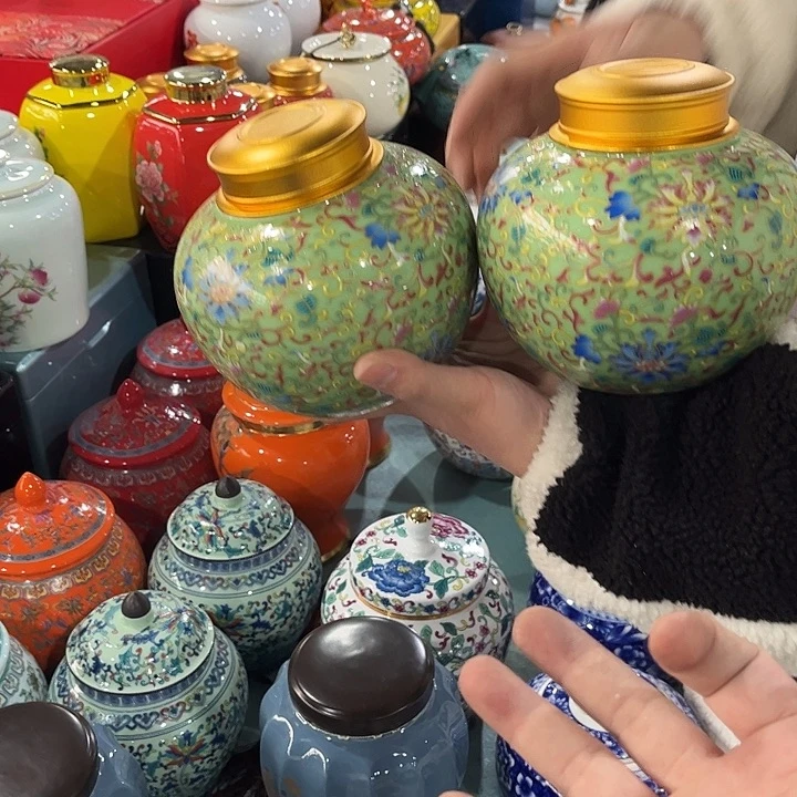 摆件陶瓷茶叶罐密封罐