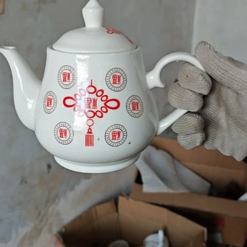 库存微瑕多孔茶壶