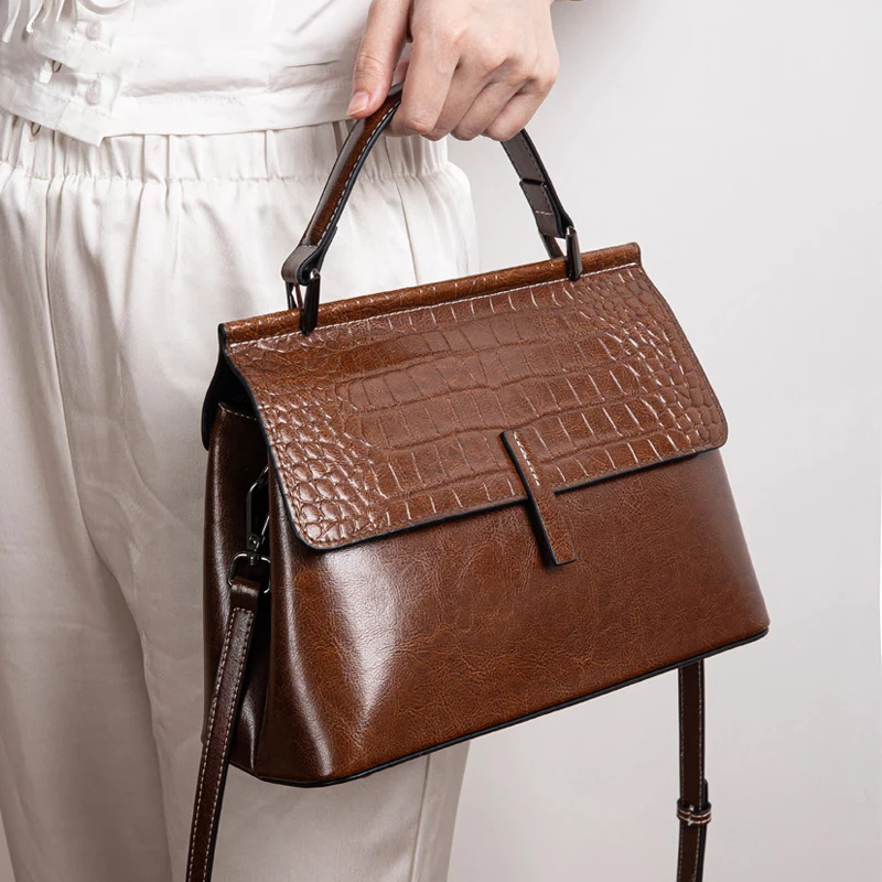 2025新款牛皮手提包时尚鳄鱼纹单肩贝壳包百搭女包复古牛皮斜挎包