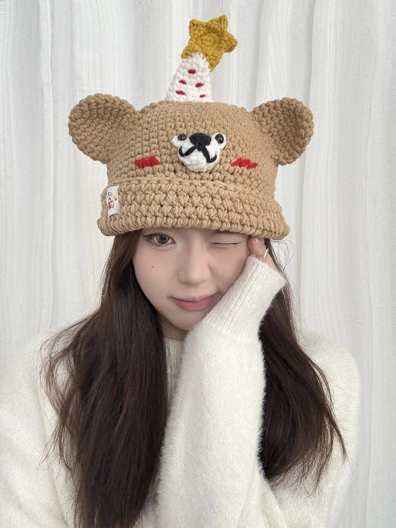 可爱小熊毛线帽子手工钩针女秋冬季卡通保暖女针织帽加厚编织百搭