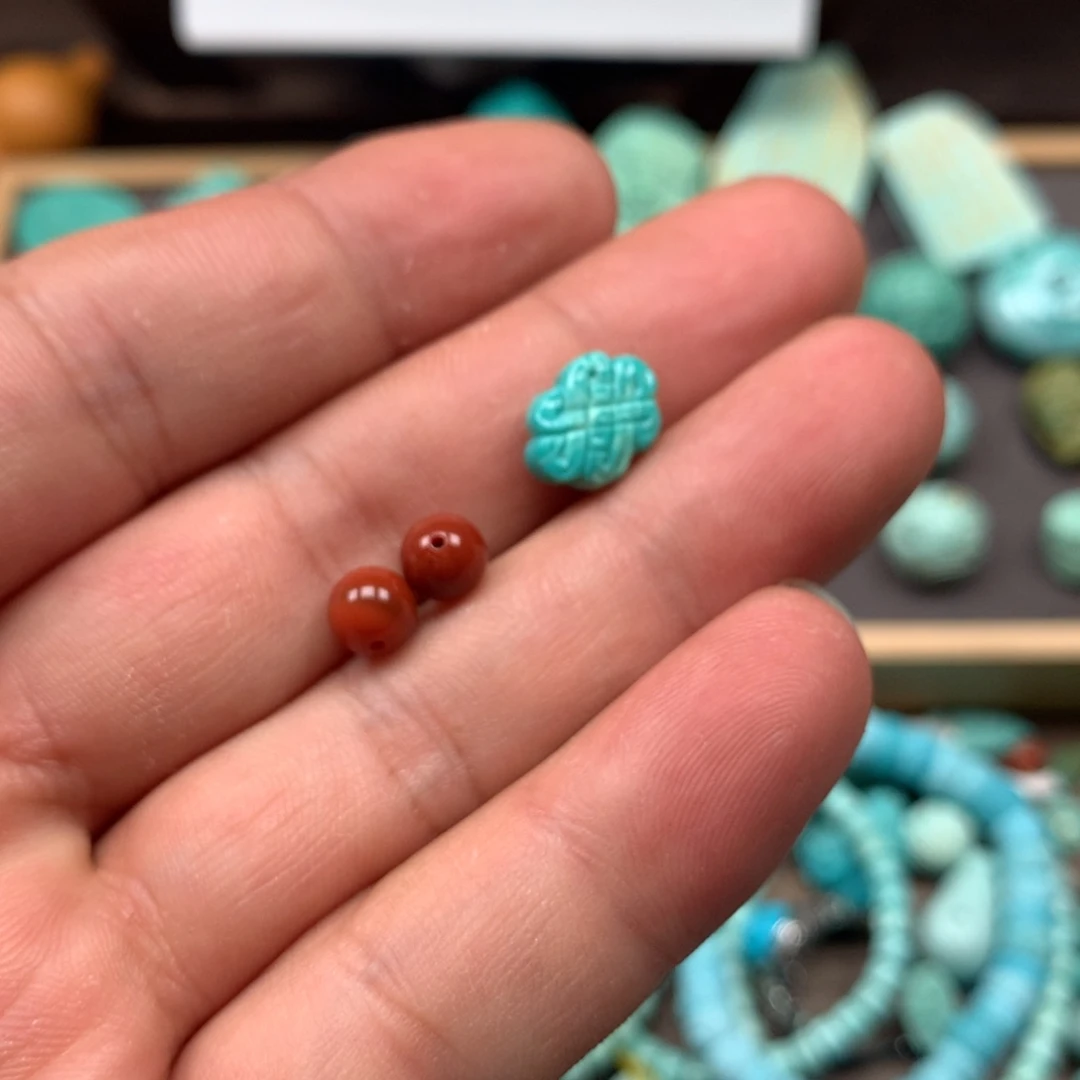 南红玛瑙雕刻未镶嵌