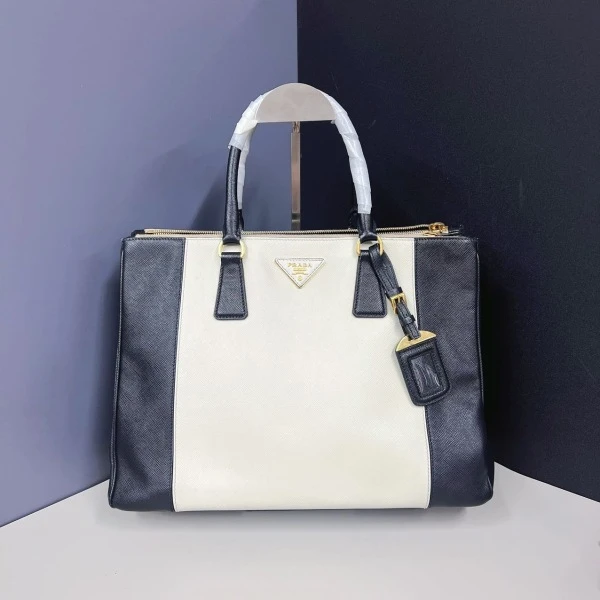 包包/普拉达/95新/C18378855388/250714XZ0014