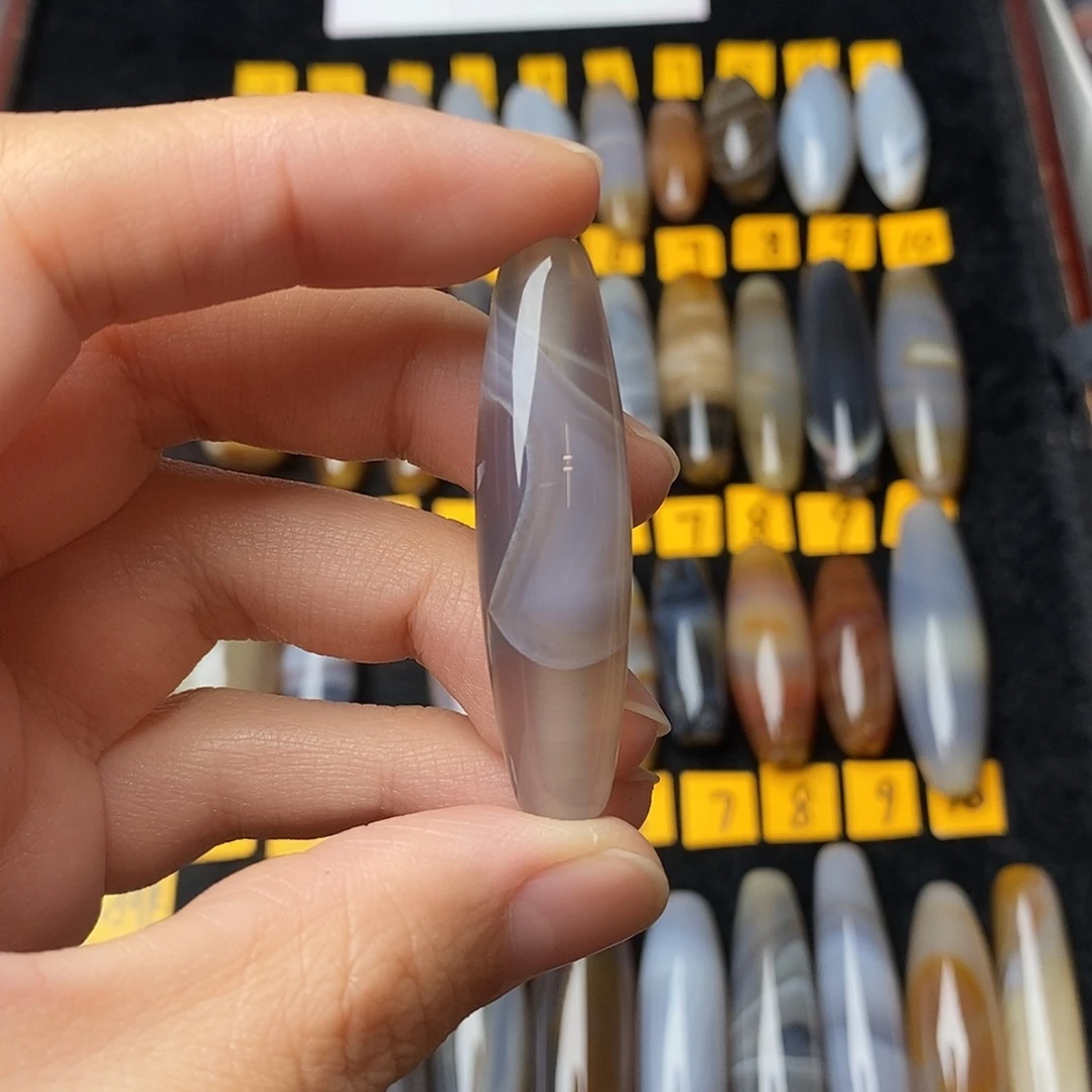 幽***客玛瑙/玉髓未镶嵌颈饰