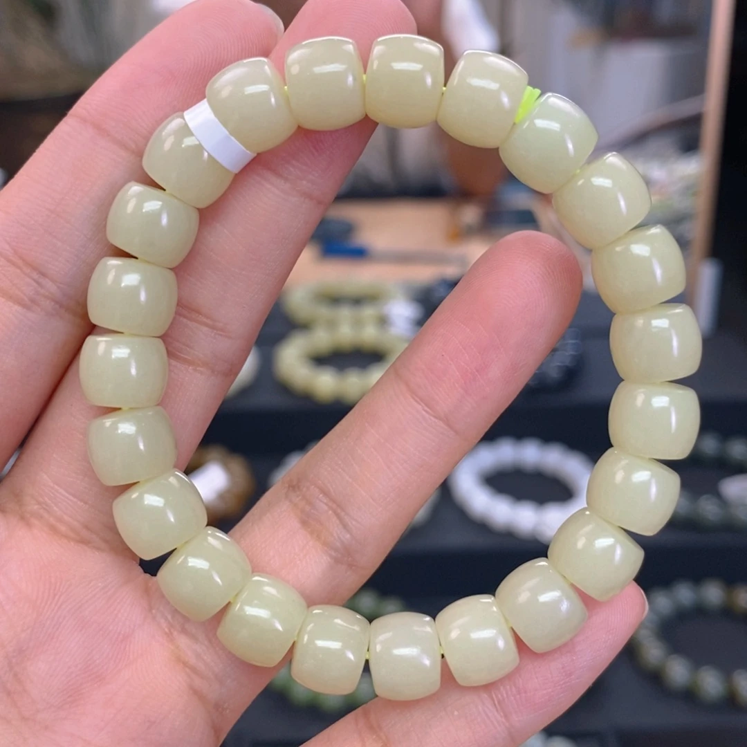 未镶嵌手链和田玉