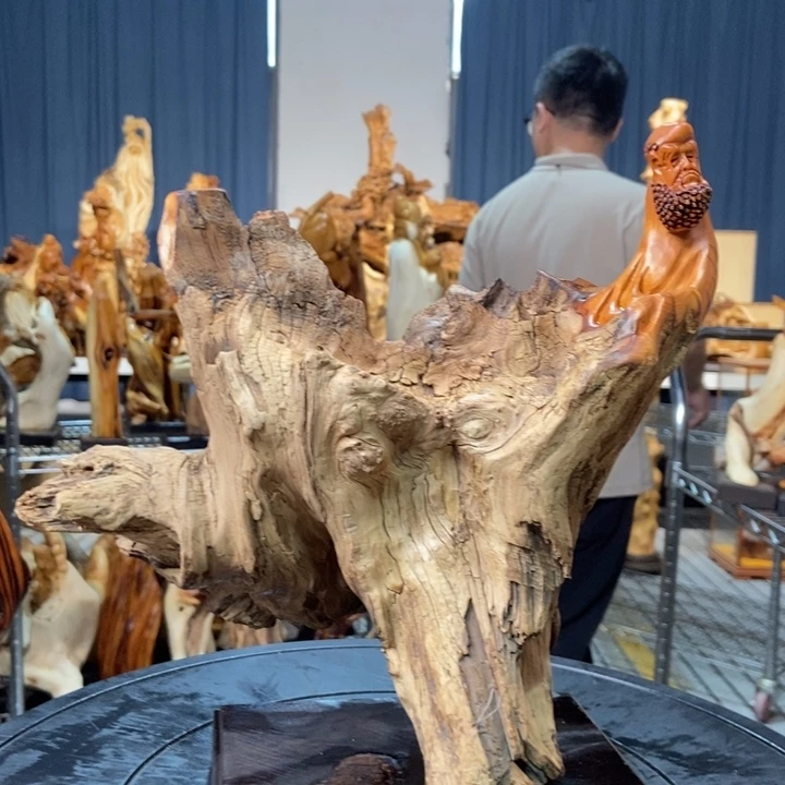 柏木（崖柏）随型摆件