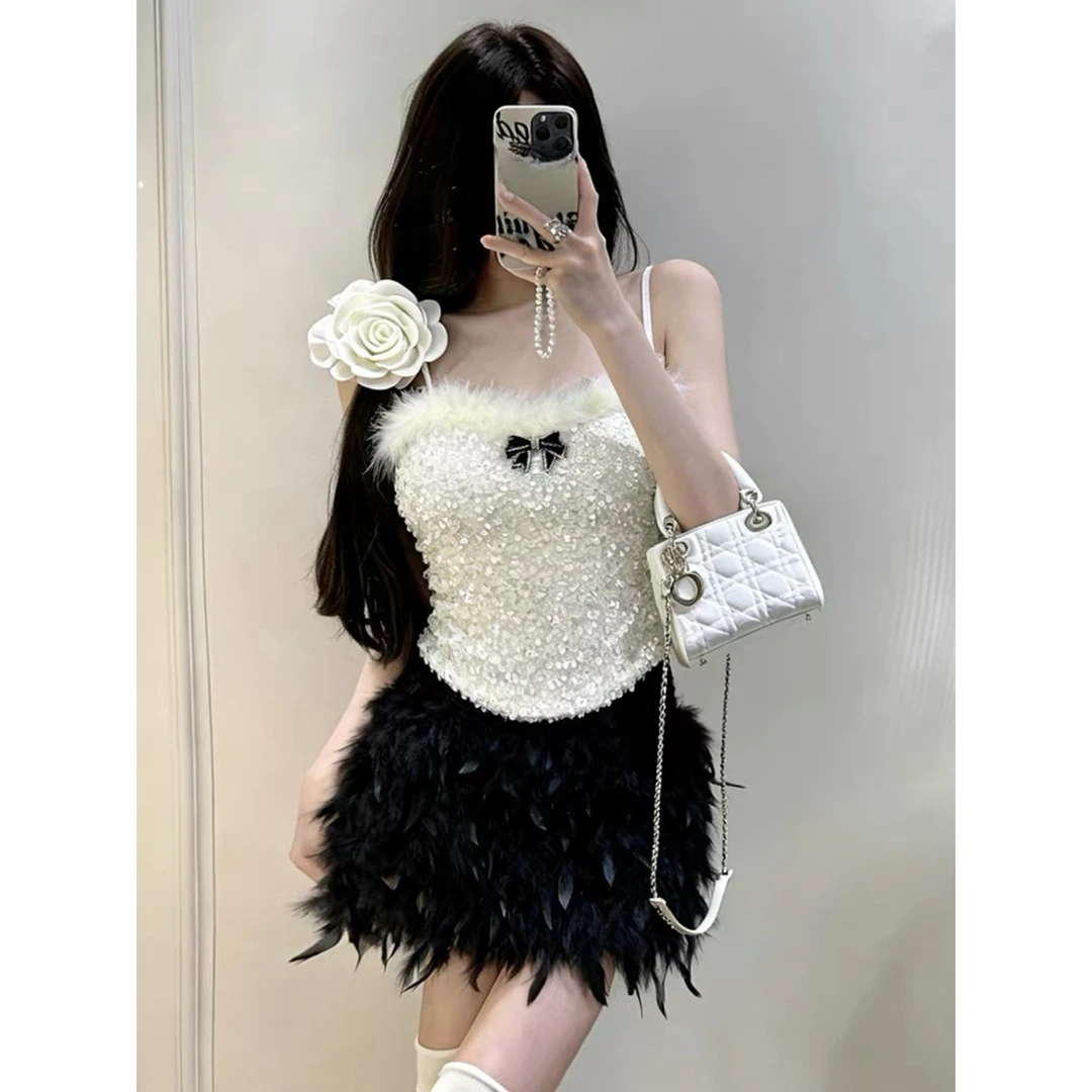 2026春季新款韩系重工闪闪亮片毛绒拼接带胸垫聚拢抹胸背心小吊带