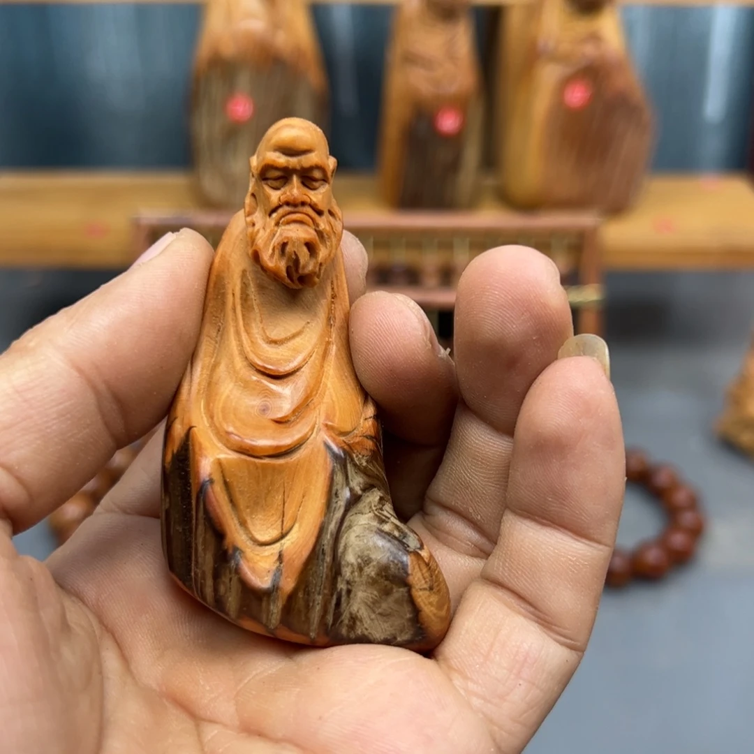 老***索木崖柏木摆件手把件