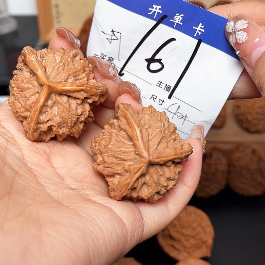 简***，桃核吊坠盘山40+尺寸y