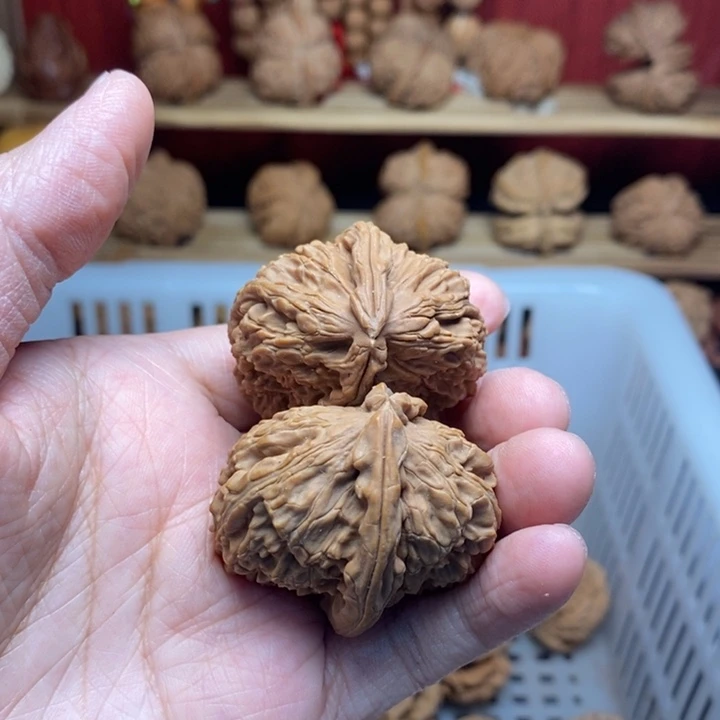 醉***Z把件文玩核桃文玩