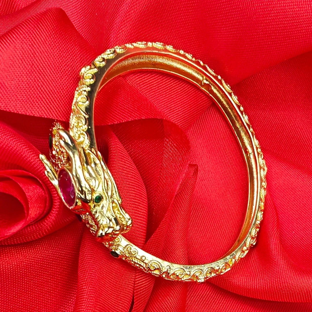 培育红宝石【万姐】龙腾盛世培育红宝石合金镶嵌手镯 【YBA09】
