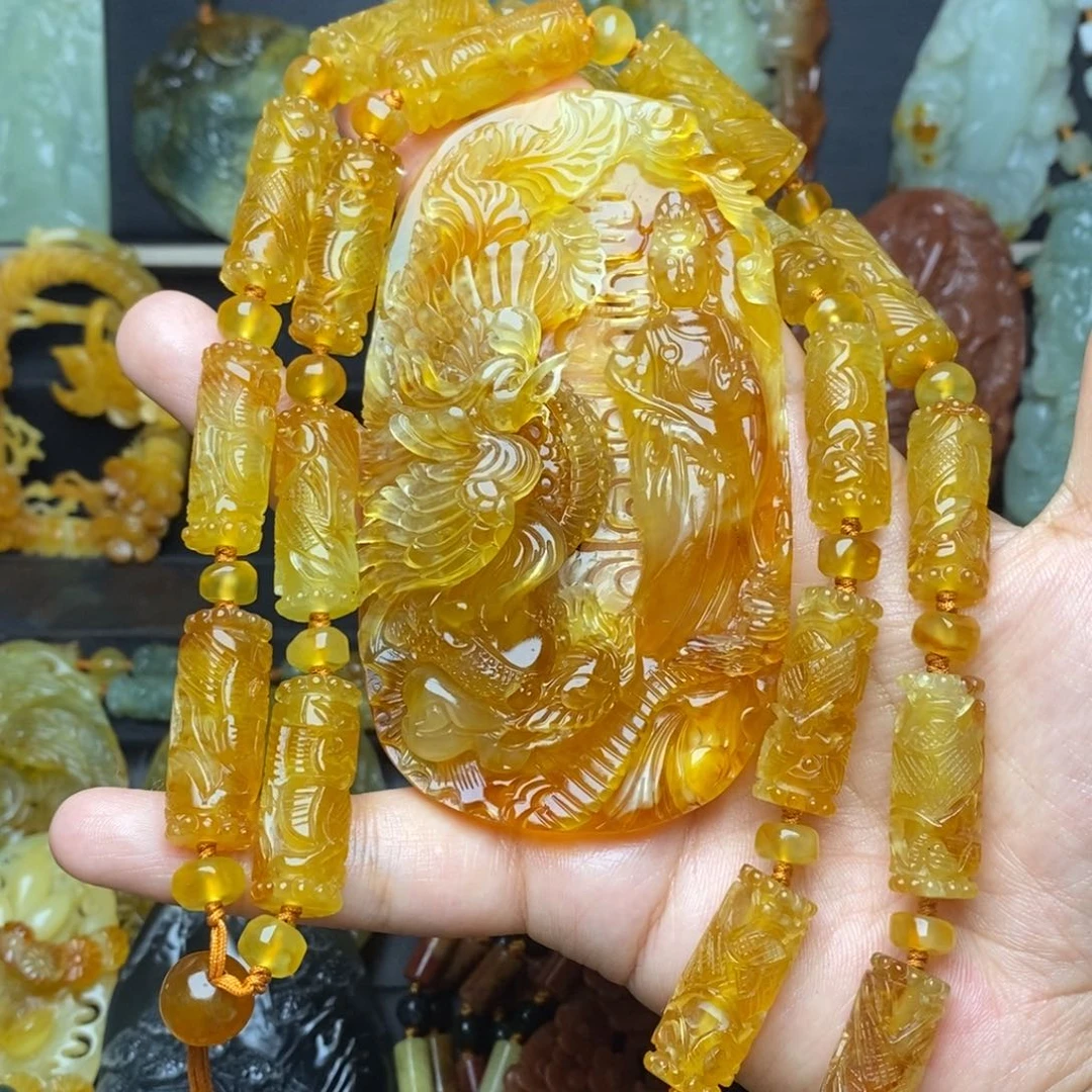 蛇纹石玉未镶嵌颈饰如****院