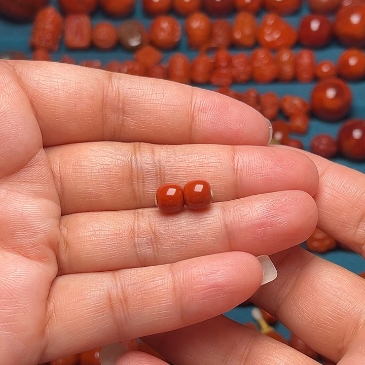 未镶嵌配饰南红玛瑙老型对珠7.2mm