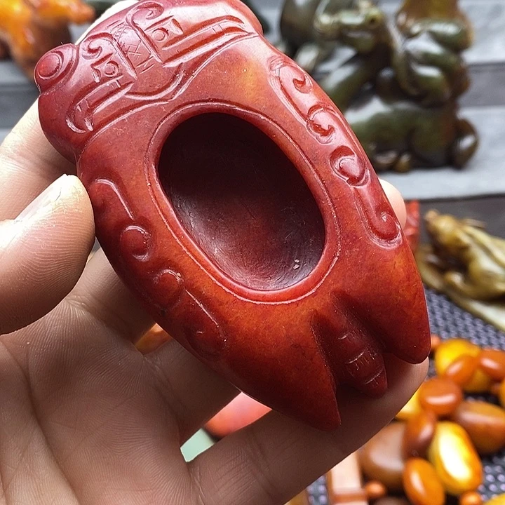 未镶嵌蛇纹石玉颈饰