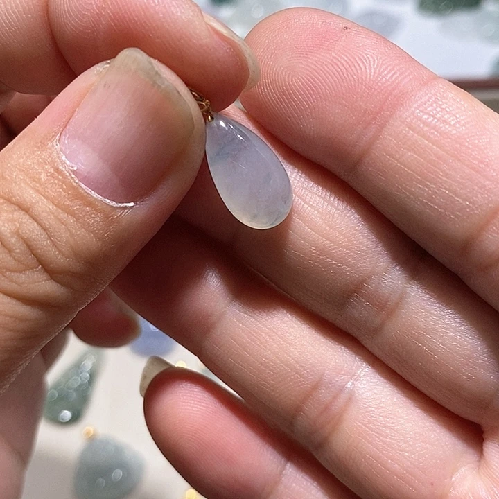 吊坠(不含链)18K金镶嵌翡翠