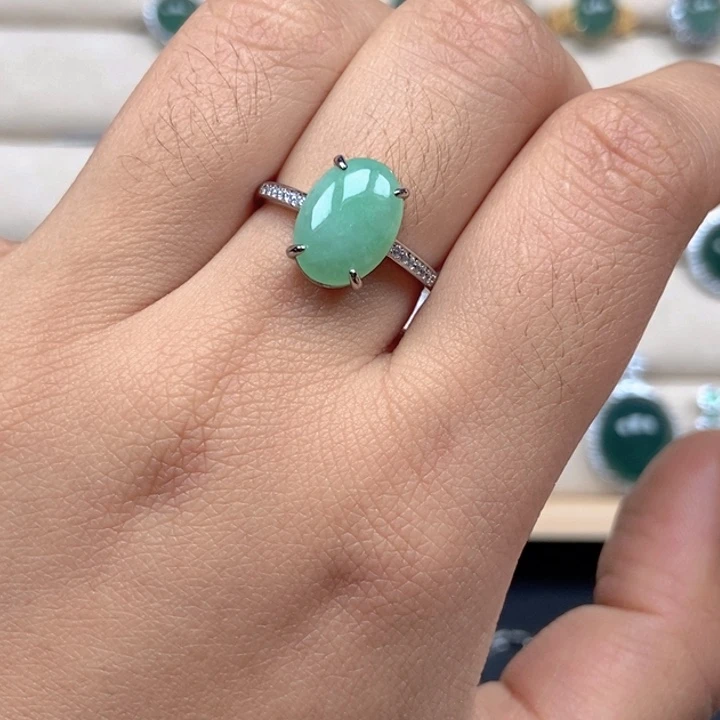 翡翠未镶嵌戒指戒指