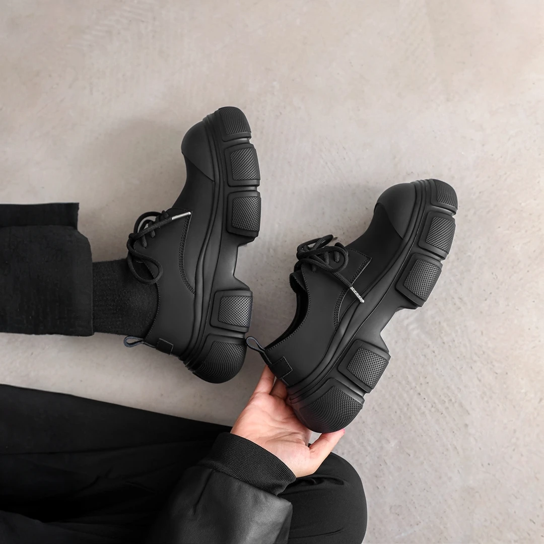 卡汐沐『精选』力荐！男鞋新款低帮系带增高厚底潮流黑色休闲皮鞋潮