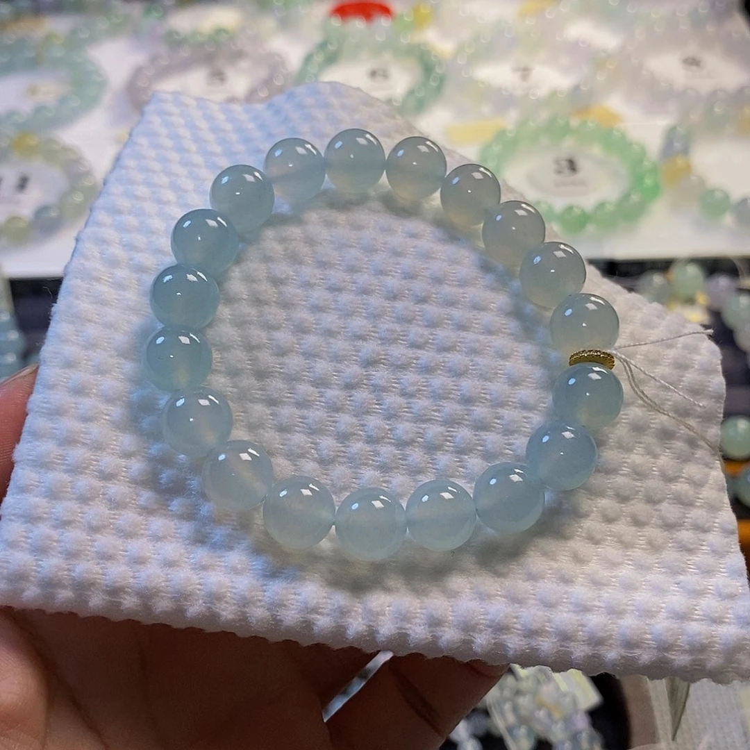 未镶嵌定制翡翠翡翠.