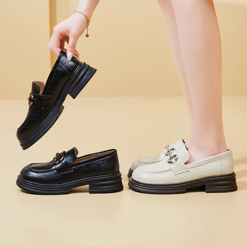 锁定甜心~金属衔扣时尚百搭厚底乐福鞋S801