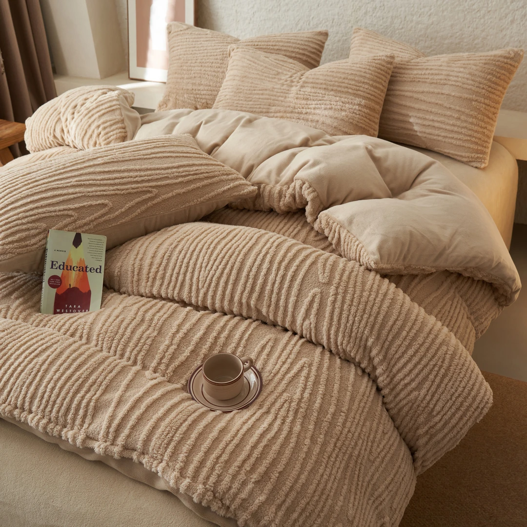 2025新款230g牛奶绒树纹提花四件套