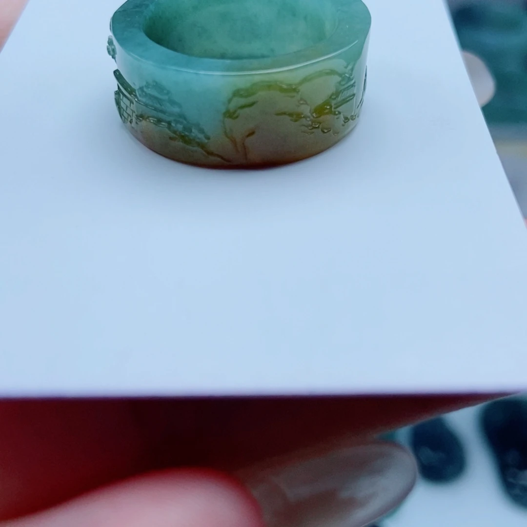未镶嵌戒指翡翠翡翠