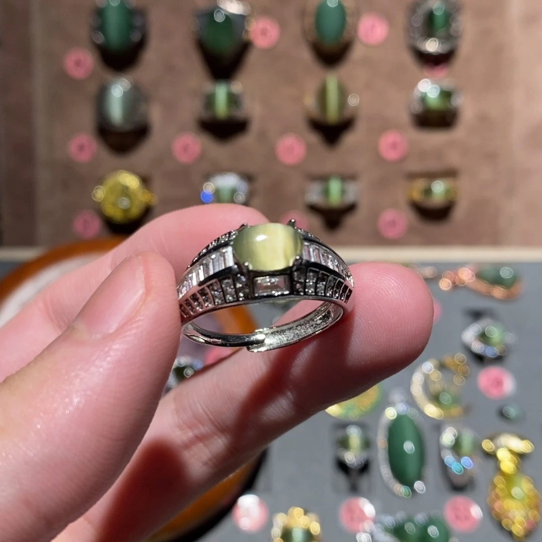 和田玉未镶嵌戒指