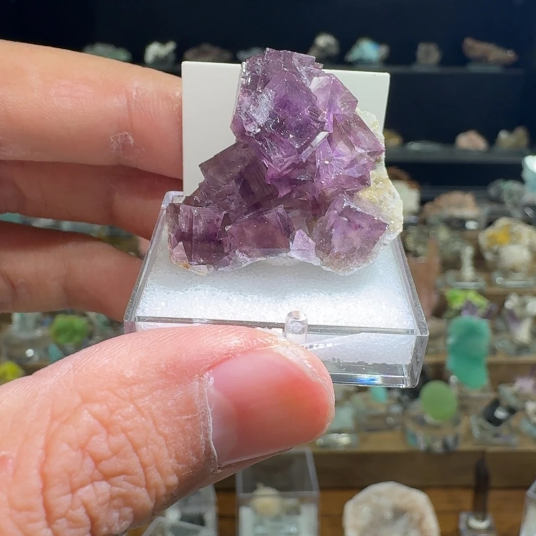 月下珠宝严选矿物