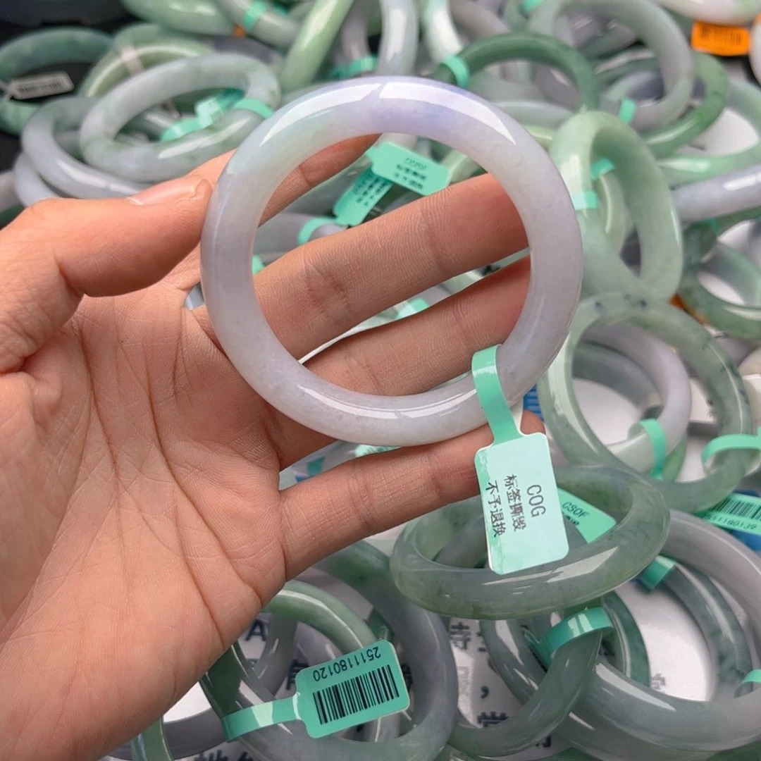 未镶嵌手镯翡翠545556。115