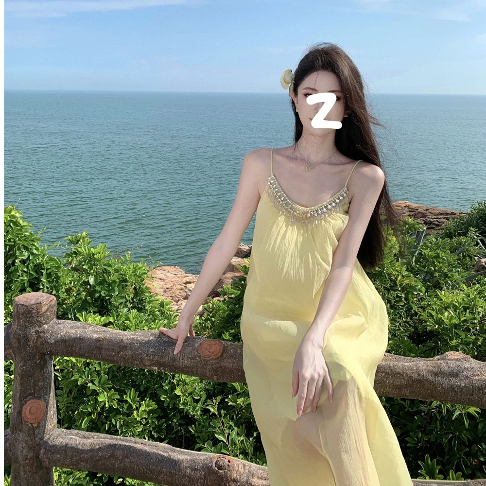 海边度假风连衣裙高级感镶钻吊带裙生日裙子夏季超仙露背生日裙子