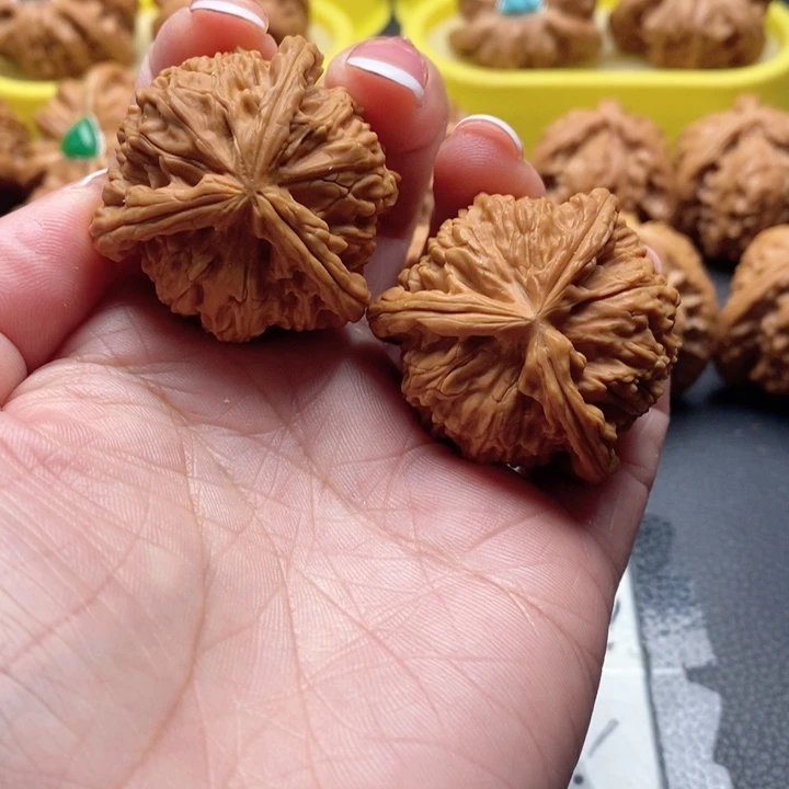 39尺拼接工艺品球奔