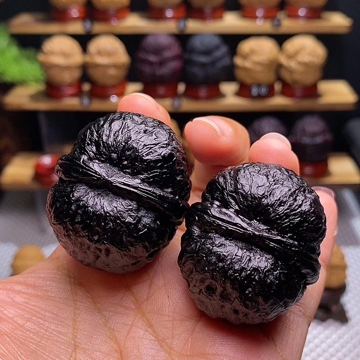 文玩核桃把件药包地焖46