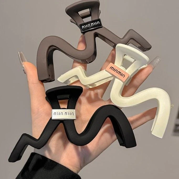 美拉德波浪磨砂抓夹女后脑勺盘发夹子鲨鱼夹2024年新款发量多头饰