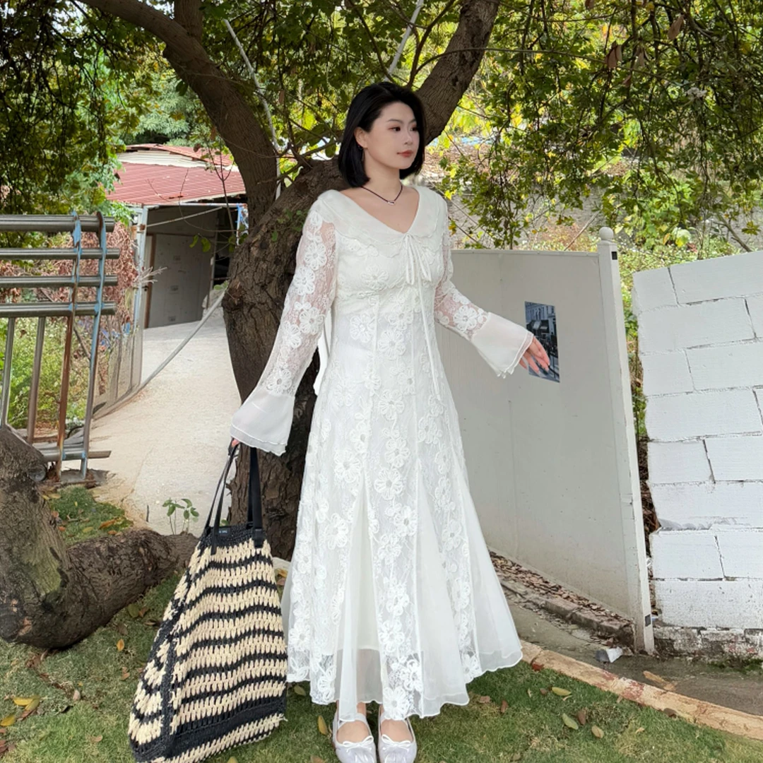 清【庄园小姐】初秋V领绣花蕾丝气质收腰鱼尾大码连衣裙-F0067
