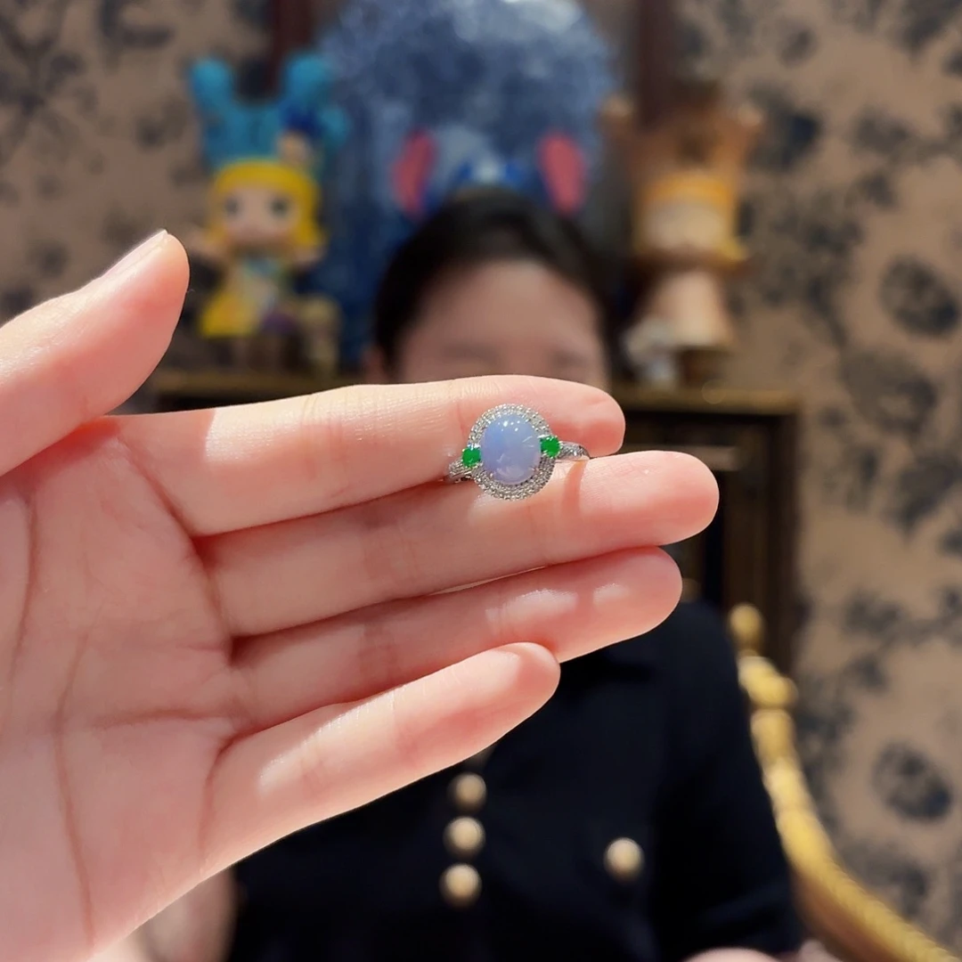 翡翠18K金镶嵌戒指戒指